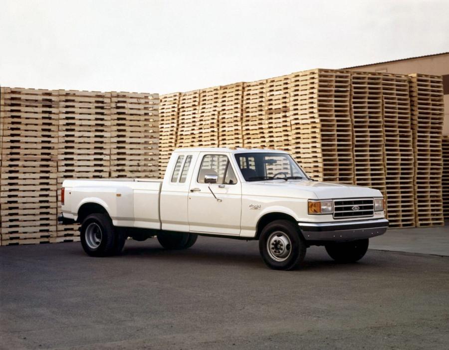  Ford F-350 XLT Lariat Super Cab (X35) 1990 года  (фото 1 из 1)
